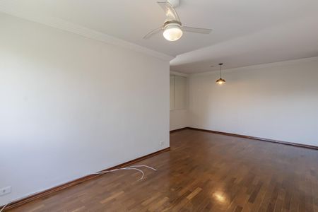 Apartamento à venda com 103m², 3 quartos e 1 vaga Apartamento à venda com 103m², 3 quartos e 1 vagaSala