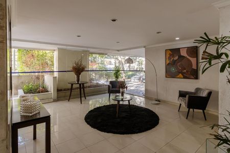 Apartamento à venda com 103m², 3 quartos e 1 vaga Apartamento à venda com 103m², 3 quartos e 1 vagaÁrea Comum - Hall Social