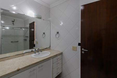 Apartamento à venda com 103m², 3 quartos e 1 vaga Apartamento à venda com 103m², 3 quartos e 1 vagaBanheiro Social
