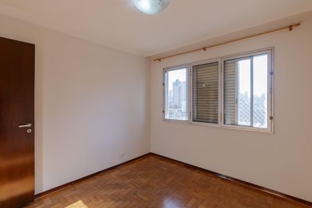 Apartamento à venda com 103m², 3 quartos e 1 vaga Apartamento à venda com 103m², 3 quartos e 1 vagaQuarto 2