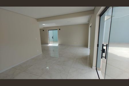 Casa à venda com 3 quartos, 420m² em Portal do Paraíso I, Jundiaí