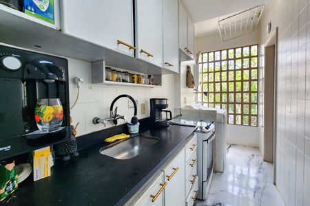 Apartamento à venda com 54m², 2 quartos e 1 vaga Apartamento à venda com 54m², 2 quartos e 1 vagaCozinha