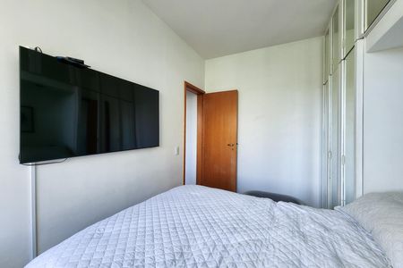 Apartamento à venda com 54m², 2 quartos e 1 vaga Apartamento à venda com 54m², 2 quartos e 1 vagaQuarto 2