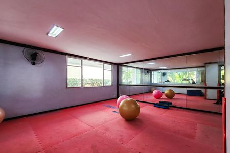 Apartamento à venda com 54m², 2 quartos e 1 vaga Apartamento à venda com 54m², 2 quartos e 1 vagaÁrea Comum