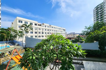 Apartamento à venda com 54m², 2 quartos e 1 vaga Apartamento à venda com 54m², 2 quartos e 1 vagaVista do Quarto 2
