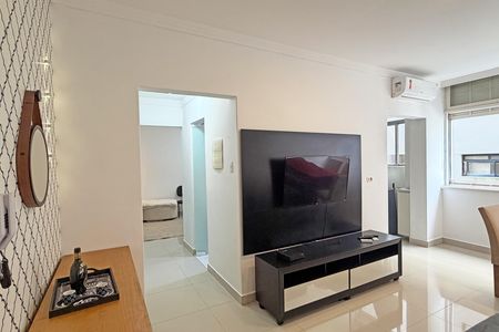 Sala de apartamento para alugar com 1 quarto, 54m² em Boqueirão, Santos