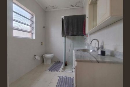 Banheiro de casa à venda com 4 quartos, 77m² em Osvaldo Cruz, São Caetano do Sul