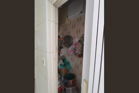 Área de Serviço de casa à venda com 4 quartos, 77m² em Osvaldo Cruz, São Caetano do Sul