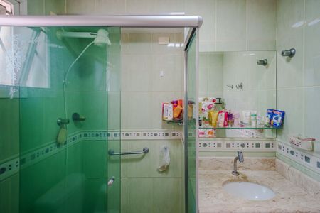 Banheiro de apartamento para alugar com 2 quartos, 46m² em Jaguaré, São Paulo