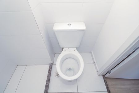 Apartamento à venda com 33m², 2 quartos e sem vaga Apartamento à venda com 33m², 2 quartos e sem vagaBanheiro