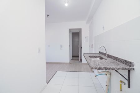 Apartamento à venda com 33m², 2 quartos e sem vaga Apartamento à venda com 33m², 2 quartos e sem vagaCozinha e Área de Serviço