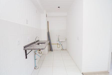 Apartamento à venda com 33m², 2 quartos e sem vaga Apartamento à venda com 33m², 2 quartos e sem vagaCozinha e Área de Serviço