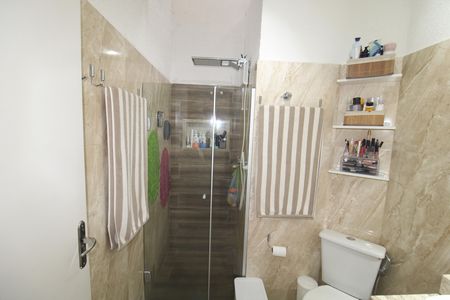 Banheiro de casa de condomínio à venda com 2 quartos, 98m² em Casa Verde Alta, São Paulo