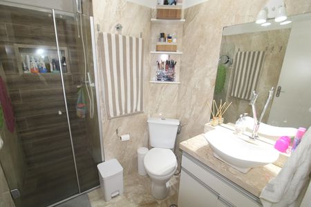 Casa de condomínio à venda com 98m², 2 quartos e 2 vagasBanheiro