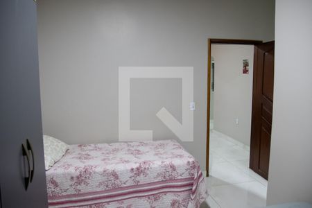 Casa à venda com 105m², 3 quartos e 2 vagas