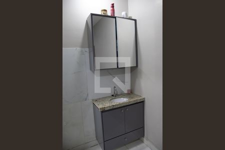 Casa à venda com 105m², 3 quartos e 2 vagas