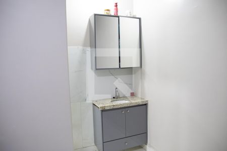 Casa à venda com 105m², 3 quartos e 2 vagas