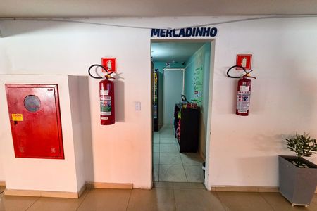 Apartamento para alugar com 38m², 1 quarto e 1 vaga Apartamento para alugar com 38m², 1 quarto e 1 vagaMercadinho