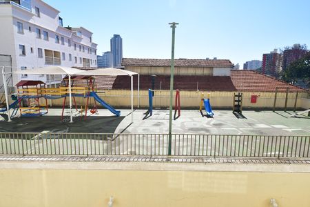 Apartamento à venda com 56m², 2 quartos e 2 vagasÁrea comum - Playground