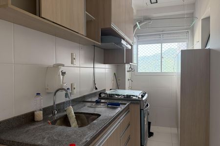 Cozinha e Área de Serviço de apartamento para alugar com 2 quartos, 76m² em Castelo, Santos