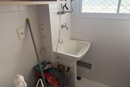 Apartamento para alugar com 76m², 2 quartos e 1 vaga Apartamento para alugar com 76m², 2 quartos e 1 vagaCozinha e Área de Serviço