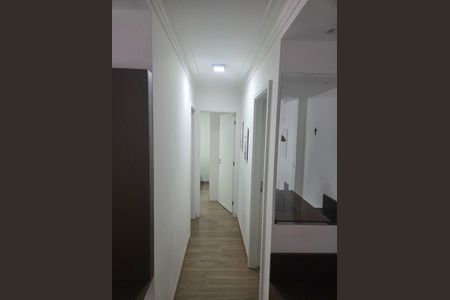 Corredor de apartamento para alugar com 2 quartos, 56m² em Santa Cecilia, São Paulo