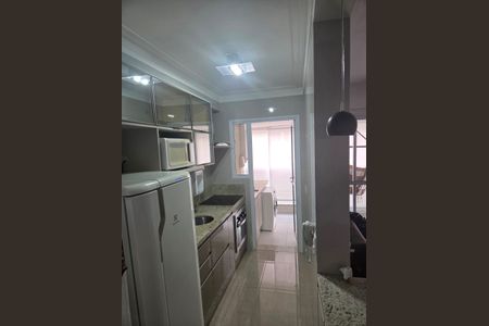 Cozinha de apartamento para alugar com 2 quartos, 56m² em Santa Cecilia, São Paulo