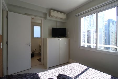 Quarto Suíte de apartamento à venda com 1 quarto, 51m² em Itaim Bibi, São Paulo