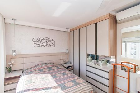 Apartamento à venda com 120m², 3 quartos e 2 vagas Apartamento à venda com 120m², 3 quartos e 2 vagasQuarto