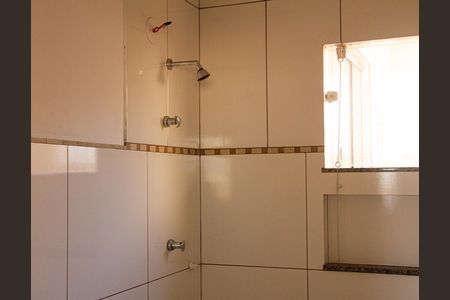 Casa para alugar com 2 quartos, 85m² em Santa Cruz, Rio de Janeiro