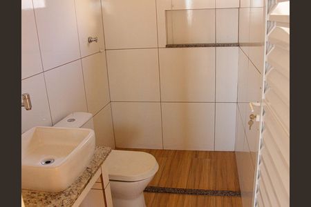 Casa para alugar com 2 quartos, 85m² em Santa Cruz, Rio de Janeiro