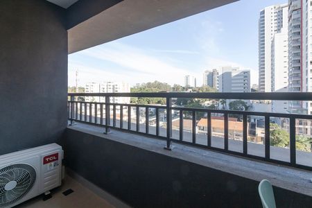 Studio para alugar com 17m², 1 quarto e sem vaga Studio para alugar com 17m², 1 quarto e sem vagaVaranda