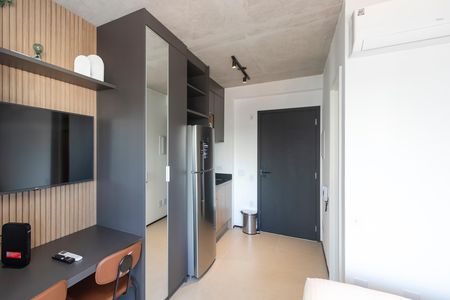 Studio para alugar com 17m², 1 quarto e sem vaga Studio para alugar com 17m², 1 quarto e sem vagaStudio