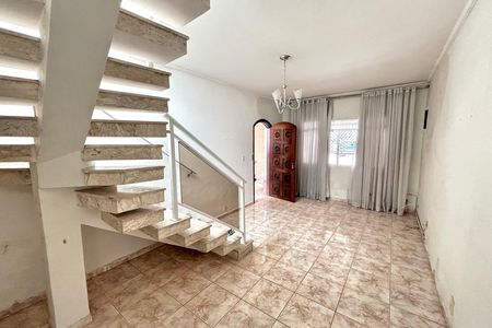 Sala de casa para alugar com 3 quartos, 140m² em Jardim Santo Antonio, São Paulo