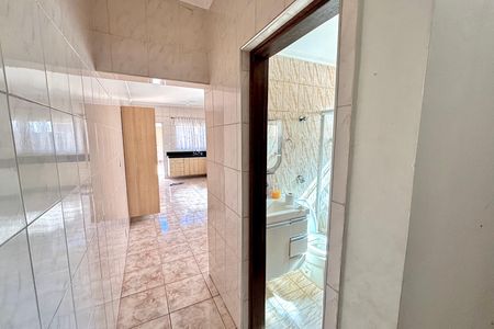 Casa para alugar com 140m², 3 quartos e 2 vagas Casa para alugar com 140m², 3 quartos e 2 vagasCorredor