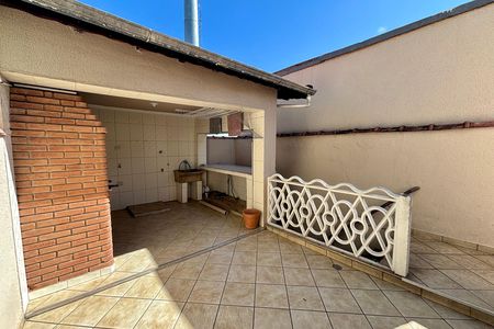Casa para alugar com 140m², 3 quartos e 2 vagas Casa para alugar com 140m², 3 quartos e 2 vagasVaranda