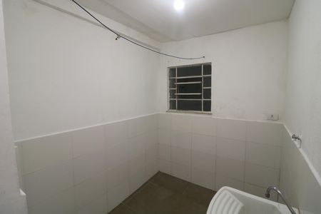 Casa para alugar com 50m², 1 quarto e sem vagaÁrea de Serviço