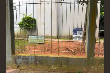 Placa de apartamento para alugar com 2 quartos, 64m² em Jardim Itu, Porto Alegre