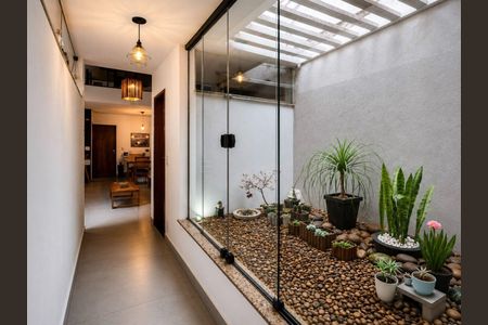 Casa à venda com 3 quartos, 250m² em Vila Oratorio, São Paulo