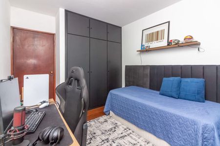 Casa à venda com 3 quartos, 250m² em Vila Oratorio, São Paulo