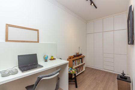 Casa à venda com 3 quartos, 250m² em Vila Oratorio, São Paulo