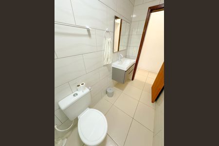 Casa para alugar com 110m², 2 quartos e 1 vagaBanheiro 1