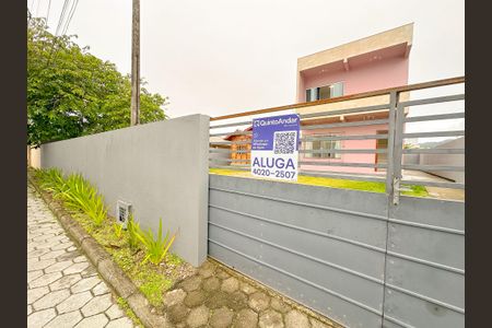 Casa para alugar com 110m², 2 quartos e 1 vagaFachada