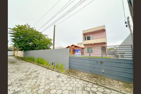 Casa para alugar com 110m², 2 quartos e 1 vagaFachada
