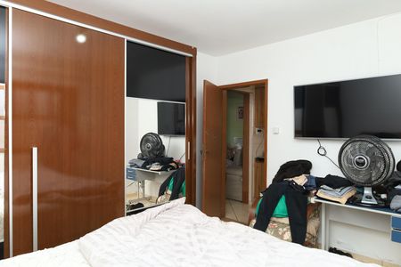 Casa à venda com 250m², 2 quartos e 5 vagasQuarto 2