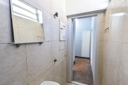 Casa para alugar com 60m², 2 quartos e sem vaga Casa para alugar com 60m², 2 quartos e sem vagaBanheiro 1