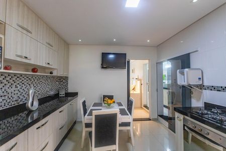 Cozinha  de casa para alugar com 1 quarto, 75m² em Centro, Diadema