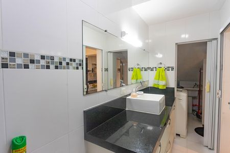 Casa para alugar com 75m², 1 quarto e sem vaga Casa para alugar com 75m², 1 quarto e sem vagaBanheiro