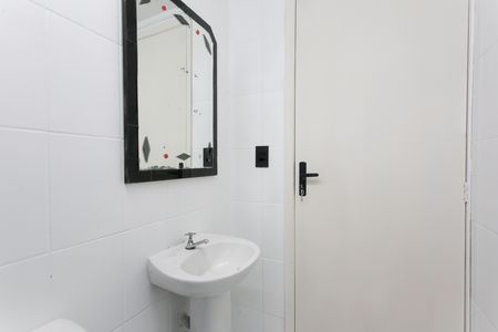 Apartamento para alugar com 50m², 2 quartos e 1 vaga Apartamento para alugar com 50m², 2 quartos e 1 vagaBanheiro