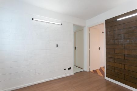 Sala de apartamento para alugar com 2 quartos, 50m² em Jardim Marilu, São Paulo